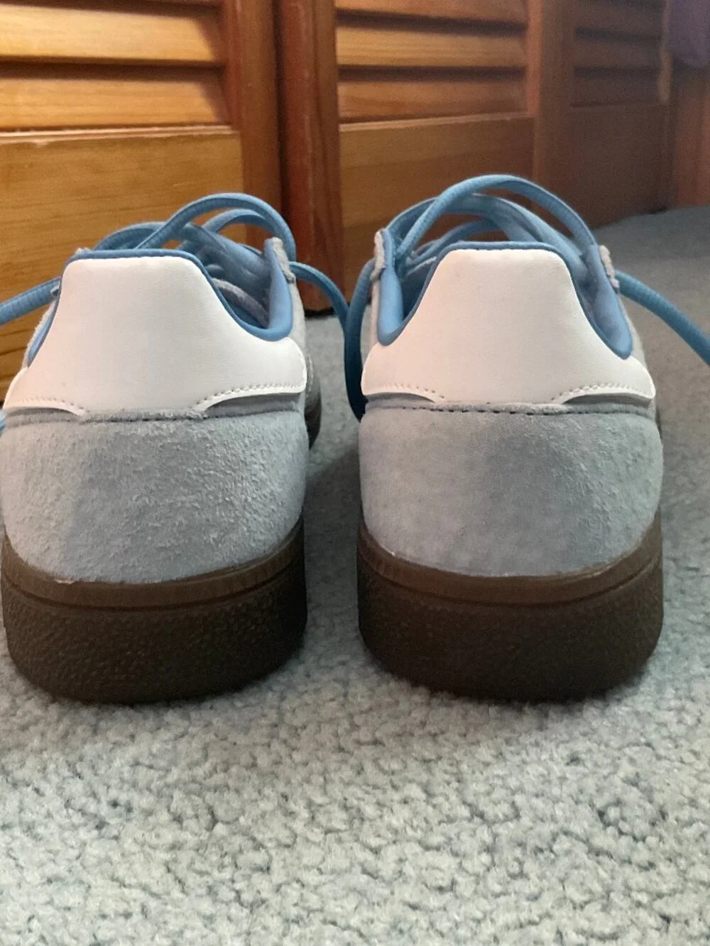ADIDAS HANDBALL SPEZIAL EXCELLENT 6 1/2 LIGHT BLUE